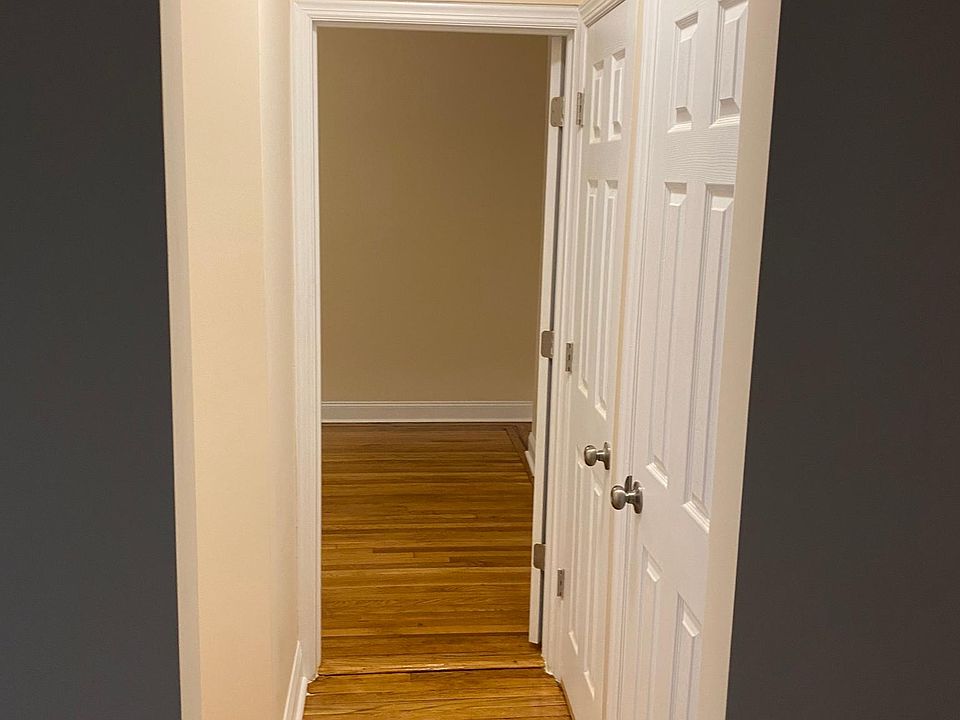 1st image of 36-20 Parsons Blvd #2E