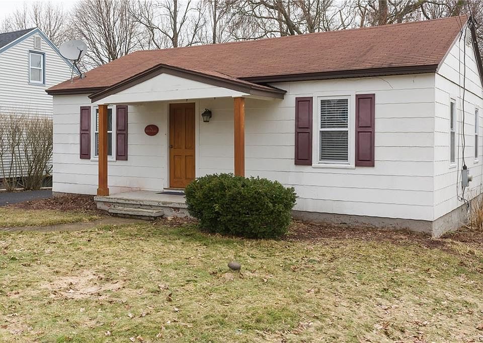 1st image of 302 Homewood Dr