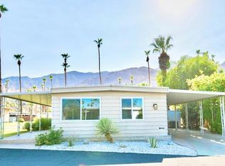 136 Mecca St, Palm Springs, CA 92264