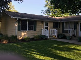 125 W Orange St APT B, Cromwell, IN 46732