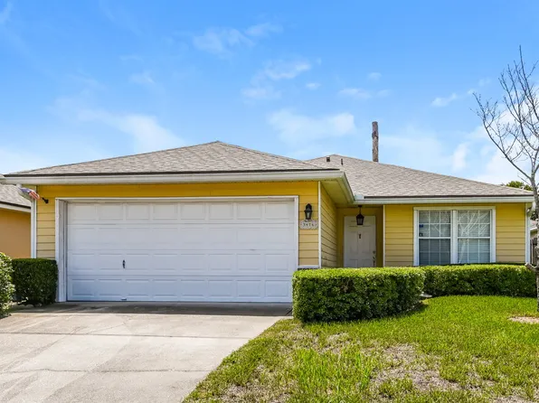 3416 International Village Dr W, Jacksonville, FL 32277
