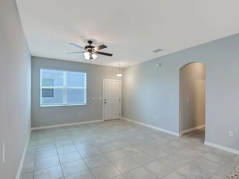 1869 Overcup Ave — Photo 3