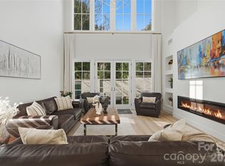 134 Wendover Heights Cir, Charlotte, NC 28211