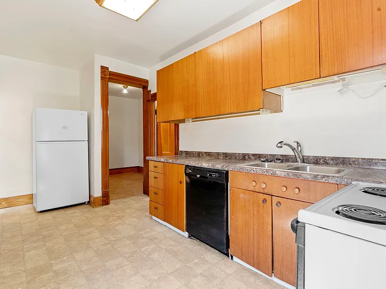 716 N 5th St #2 — Photo 3