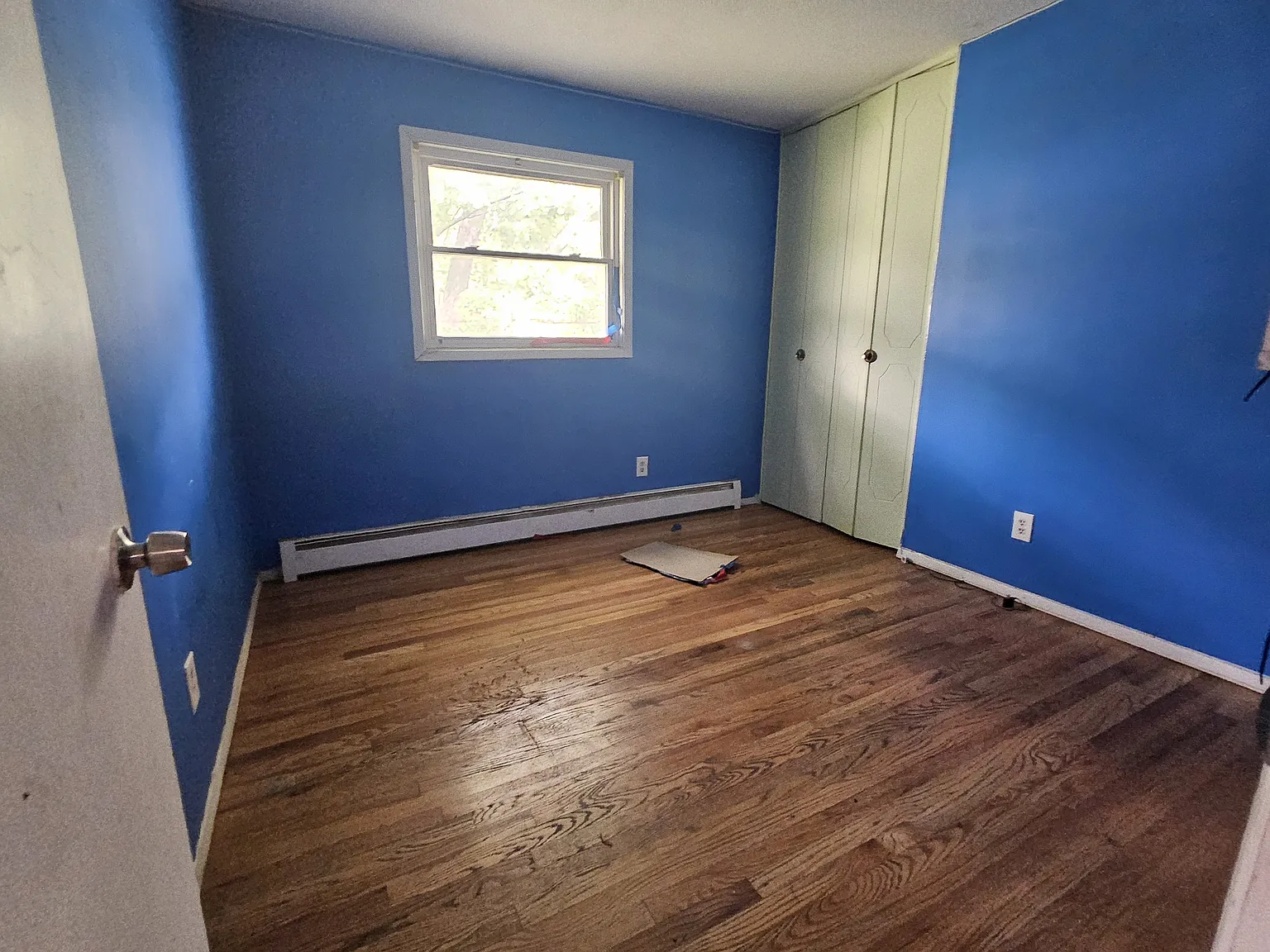 5 bed, 1872 sqft, $3,400 — Photo 3