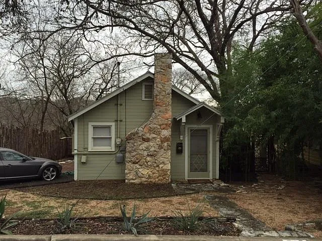 707 Upson St — Photo 1