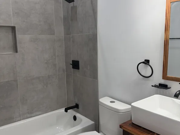 736 E Chelten Ave, Philadelphia, PA