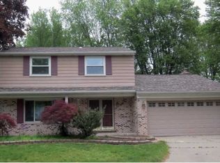 25599 Carno Cir, Harrison Township, MI 48045
