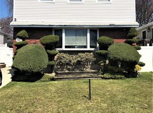 181 Genesee Ave, Staten Island, NY 10308