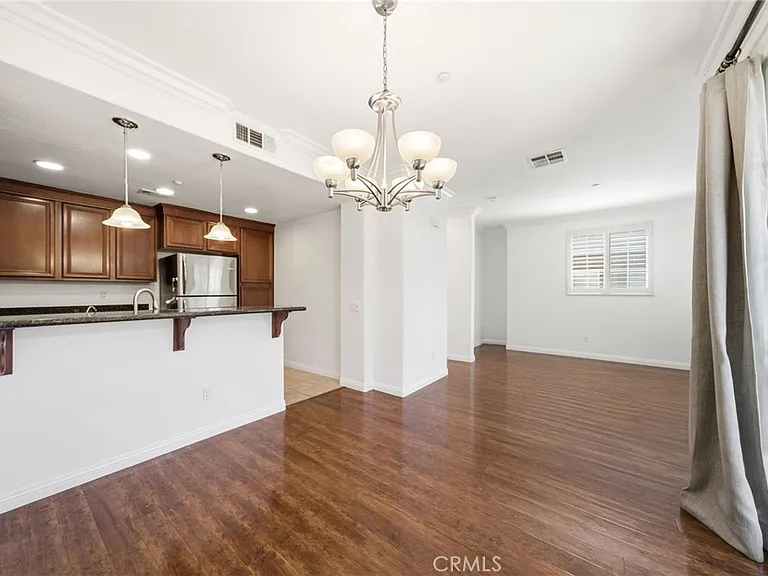 22919 Mariposa Ave #910 — Photo 3