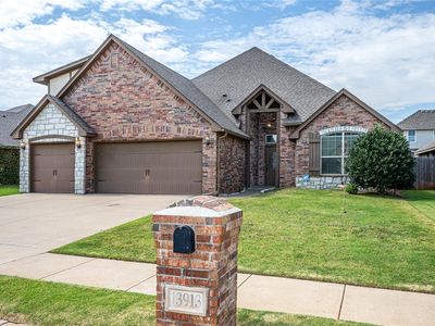 13913 Drakes Way, Yukon, OK, 73099