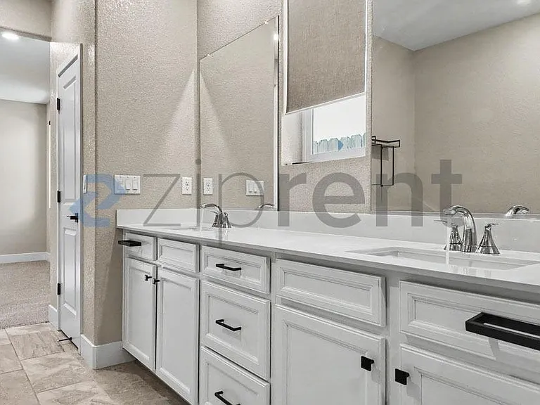 2272 Borealis Cir — Photo 31