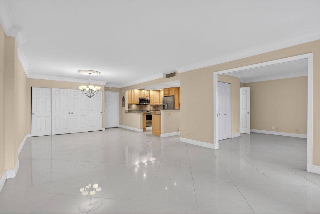 405 N Ocean Boulevard #208, photo 6