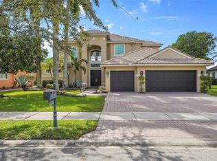 11012 NW 70th Ct, Pompano Beach, FL 33076