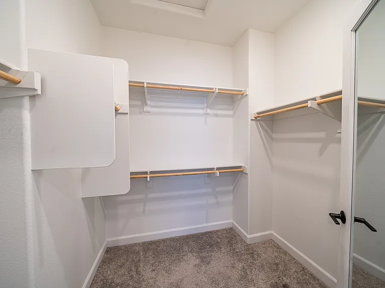 828 Mateo St #4 — Photo 18