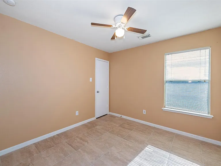 21219 Misty Brook Bend Ln — Photo 12