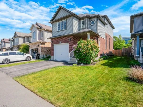 397 Parkvale Dr, Kitchener, ON N2R 1Y2