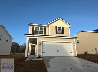 132 Juniper Dr, Hinesville, GA 31313
