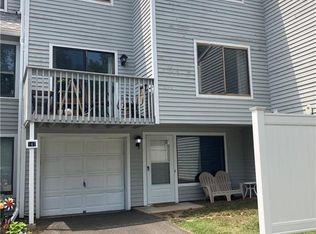 147 Peddlars Dr #147, Branford, CT 06405