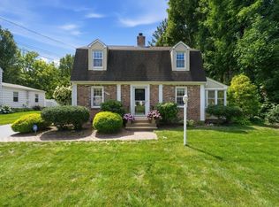 34 Harwich Rd, West Springfield, MA 01089
