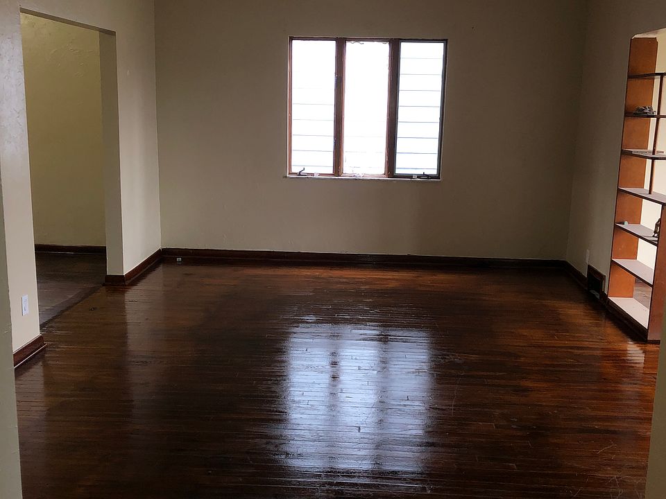 1st image of 476 Clarendon Ave