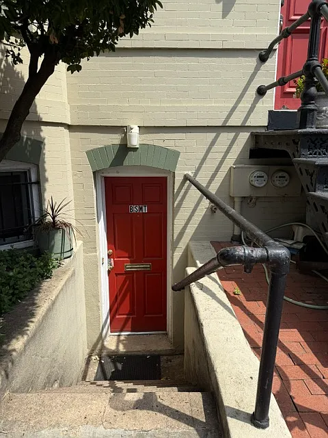 1 bed, 800 sqft, $2,000 — Photo 4
