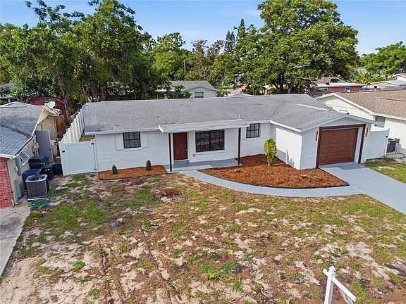 3rd image of 7811 TYSON DRIVE