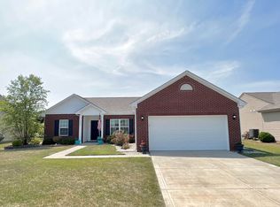 2746 Ashton Ln, Greenwood, IN 46143