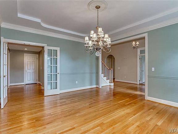4th image of 6801 Elaina Ln