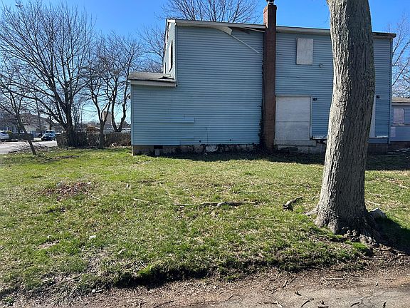 2nd image of 29 Davidson St