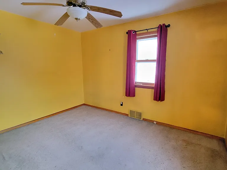 515 N 8th Ave — Photo 6