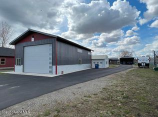 8931 N Reed Rd, Hayden, ID 83835