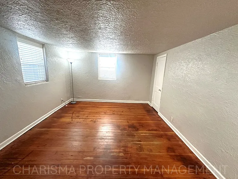 917 S 1st Ave #4 — Photo 10