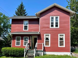 119 N 2nd St, Evansville, WI 53536