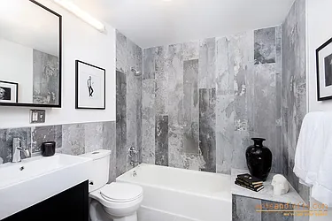 Rented by aptsandlofts.com