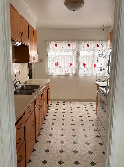 1120 W 11th Ave #A — Photo 10