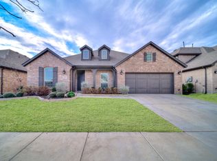 6040 Lowbranch Trl, Aubrey, TX 76227