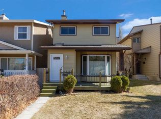 604 N Strathcona Dr SW, Calgary, AB T3H1K4