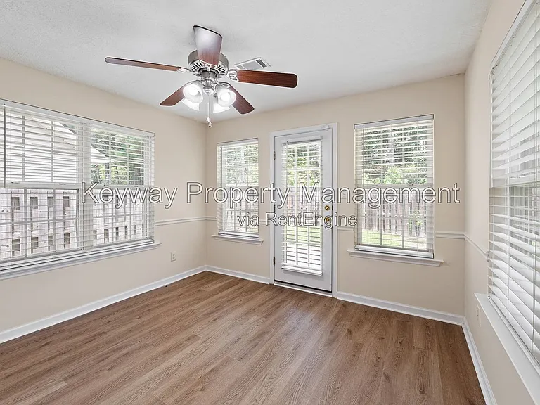 615 Goodale Ln — Photo 7