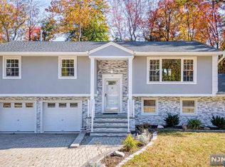 83 Steuben Ave, Westwood, NJ 07675