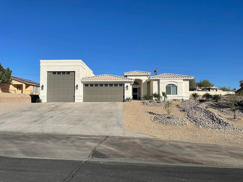 1st image of 3224 Pioneer Dr
