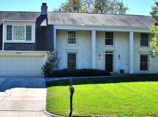 10911 Candlelight Ln, Potomac, MD 20854