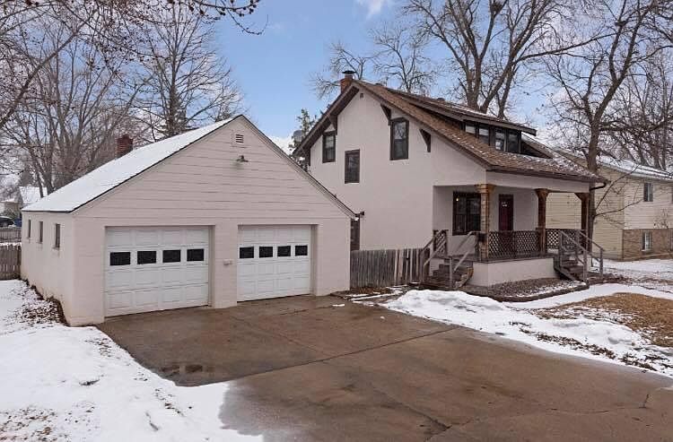 1st image of 2819 8th St N