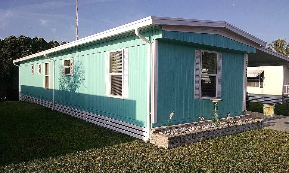 2nd image of 37824 Madrid Ave