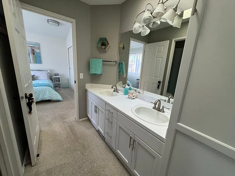 Upstairs Jack and Jill Bathroom