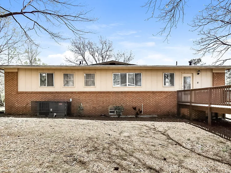 224 Tanglewood Cir — Photo 20