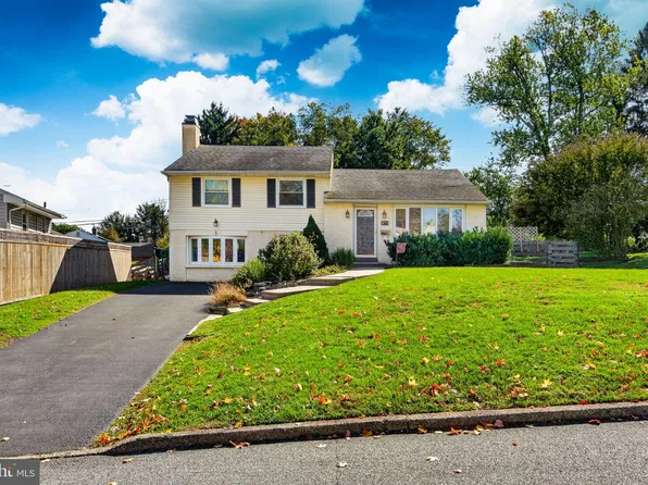 40 Overhill Cir, Media, PA 19063
