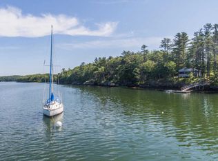 537 Fosters Point Rd, West Bath, ME 04530