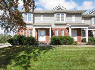 1562 McKinley Pl, Iowa City, IA 52246