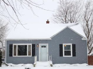 4 Singer Dr, Buffalo, NY 14224